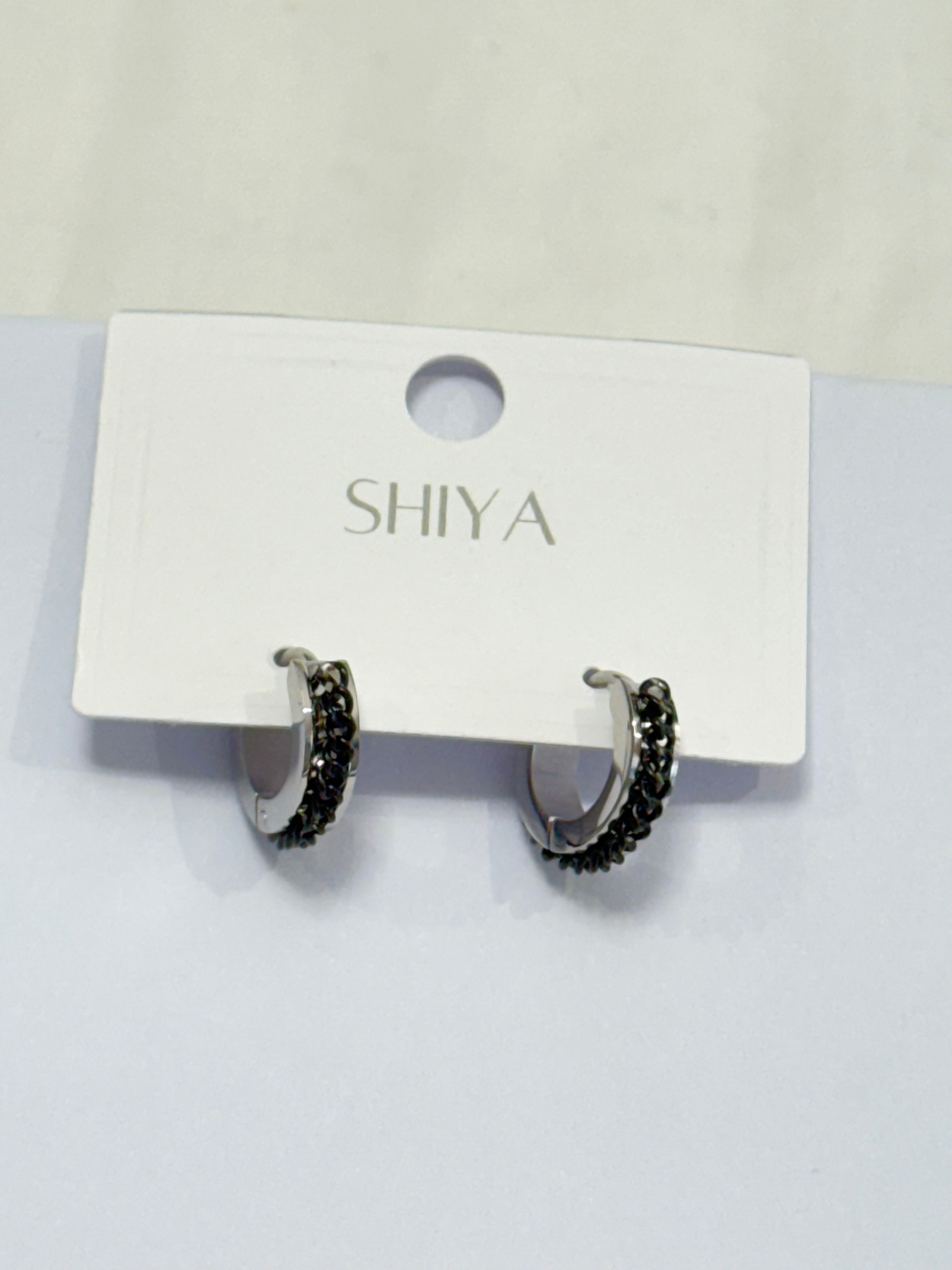 Twirl Men Earrings