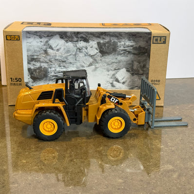 Wheel Loader with Fork attachment Toy