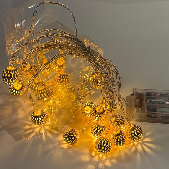 Small Gold & Silver Morrocan String Lights