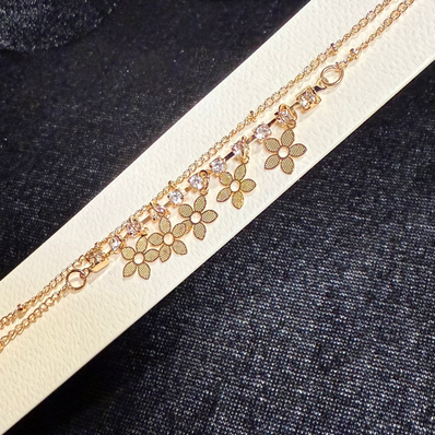 Daisy Drop Chain Bracelet